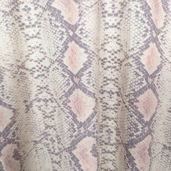 143 Story By Line Up Women Top Snakeskin Print Short Sleeve Top Size M - Picture 5 of 6